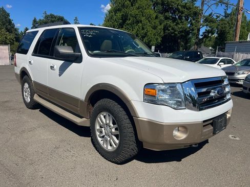 Used 2012 Ford Expedition XLT AWD/4WD image 1