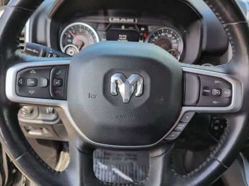 Used 2022 RAM 1500 Big Horn AWD/4WD image 22