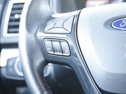 Used 2019 Ford Explorer Sport image 20