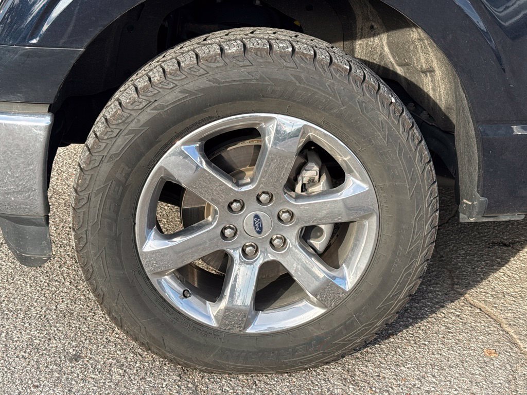 Used 2021 Ford F150 Lariat AWD/4WD image 2