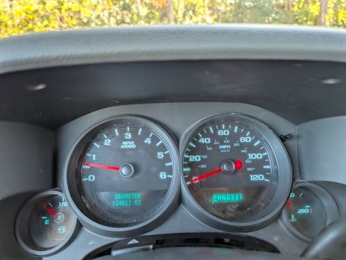 Used 2012 Chevrolet Silverado 1500 LS image 15