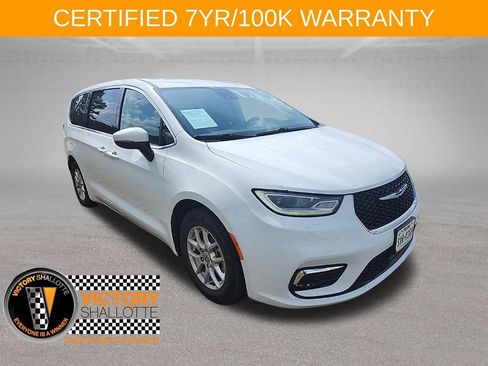 Certified 2023 Chrysler Pacifica Touring-L FWD image 1
