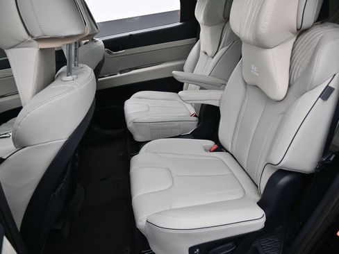 Used 2023 Hyundai Palisade Calligraphy w/ Cargo Package image 30