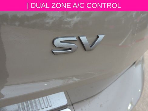 Certified 2024 Nissan Rogue SV image 19