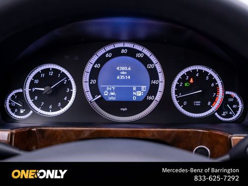 Used 2011 Mercedes-Benz E 550 4MATIC Sedan image 23