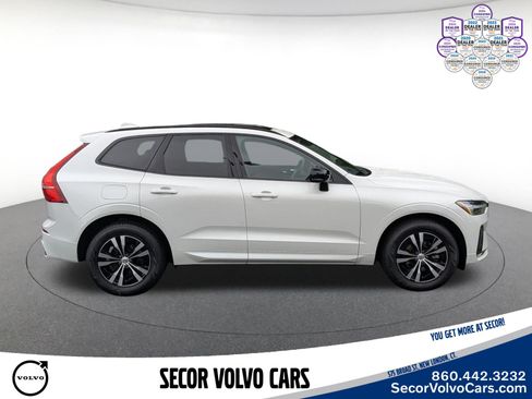 Certified 2024 Volvo XC60 B5 Core w/ Protection Package Premier AWD/4WD image 5