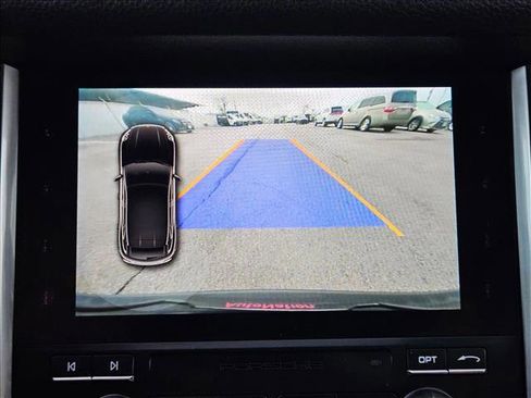 Used 2018 Porsche Macan image 15