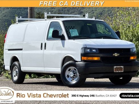 Used 2020 Chevrolet Express 2500 w/ Communications Package RWD image 1