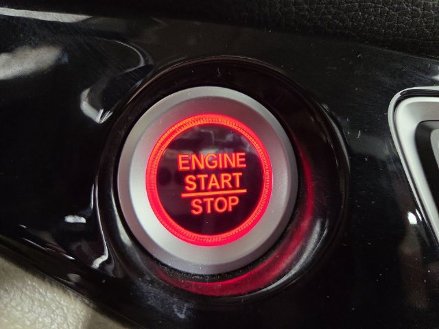 Used 2021 Honda Pilot Elite image 25