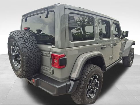 Used 2023 Jeep Wrangler Unlimited Rubicon 4xe w/ Cold Weather Group AWD/4WD image 11