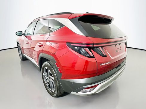Certified 2025 Hyundai Tucson Limited image 7