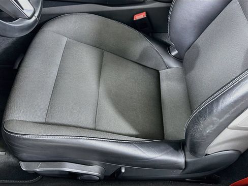 Certified 2018 Porsche 718 Cayman RWD image 12
