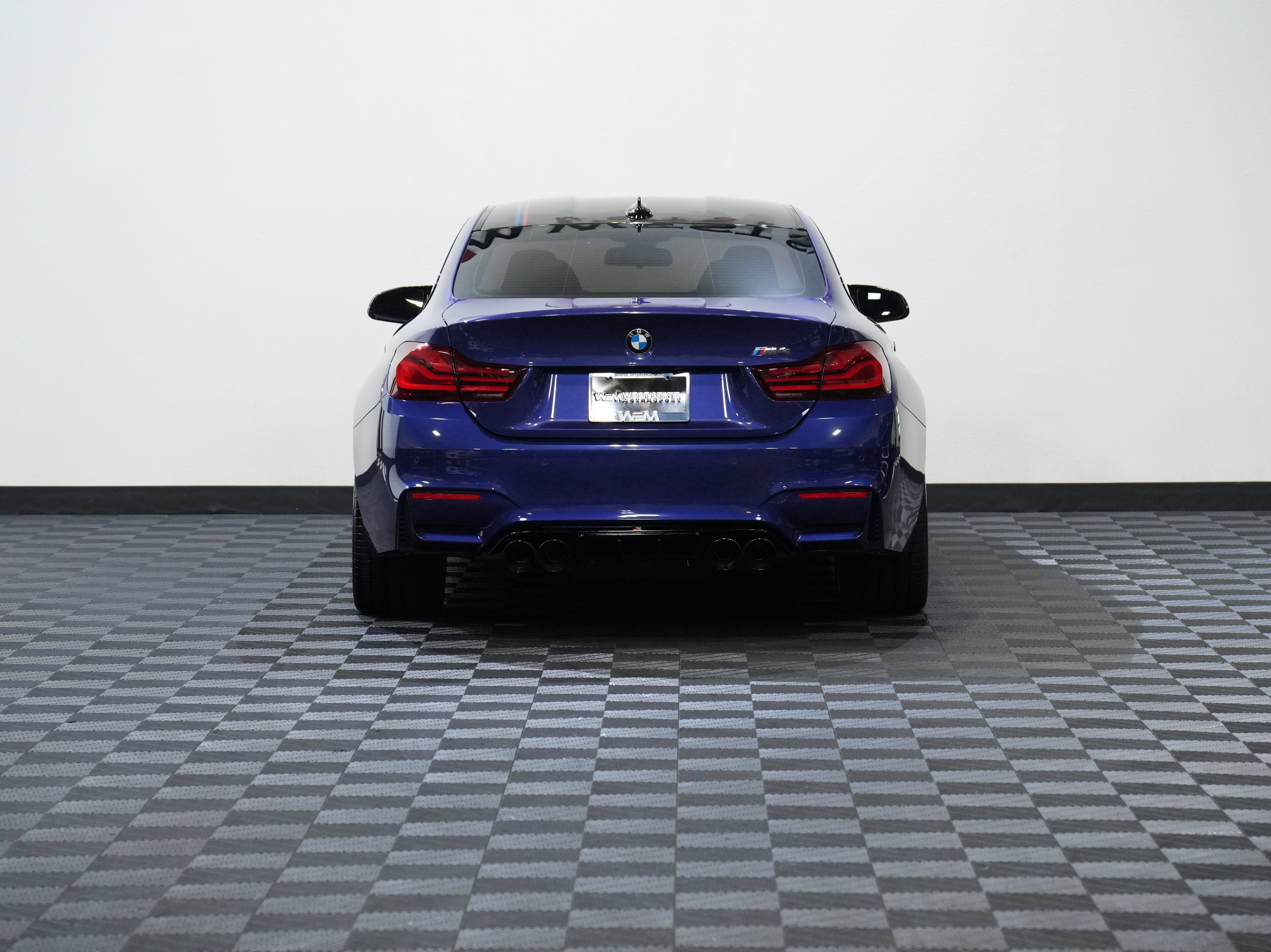 Used 2020 BMW M4 Coupe w/ Competition Package RWD image 7