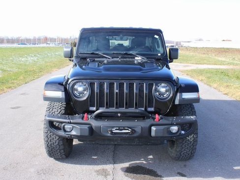 Used 2020 Jeep Wrangler Unlimited Rubicon w/ Uconnect 4C Nav & Sound Group image 2