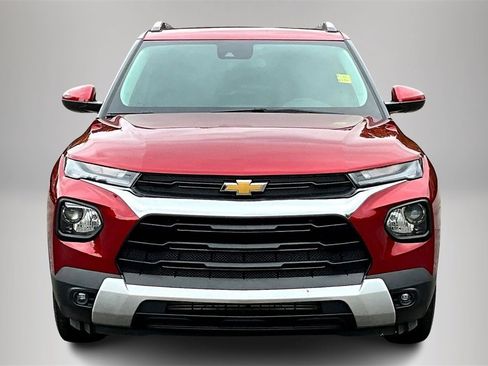 Certified 2021 Chevrolet TrailBlazer LT w/ Driver Confidence Package image 4