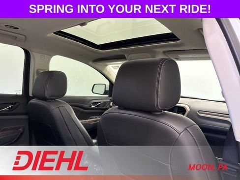 Used 2023 GMC Acadia Denali w/ Denali Ultimate Package image 14