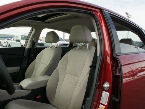 Used 2023 Honda Accord EX image 12