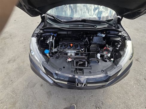 Used 2018 Honda HR-V LX image 11
