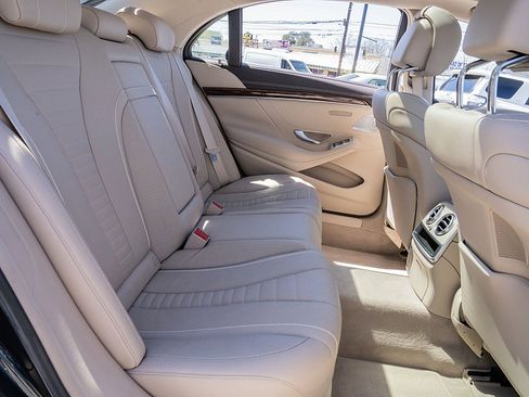 Used 2015 Mercedes-Benz S 550 Sedan image 22