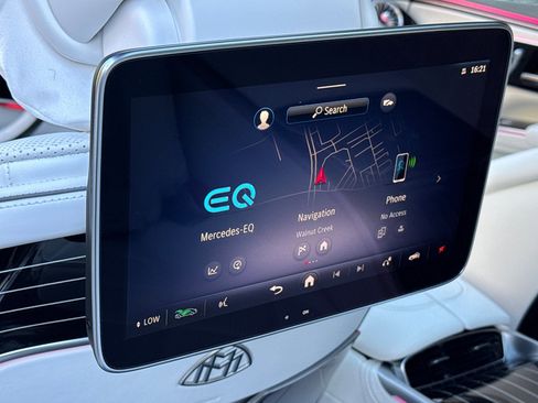 New 2025 Mercedes-Benz Maybach EQS 680 4MATIC image 27