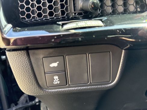 Used 2024 Honda CR-V EX-L image 14