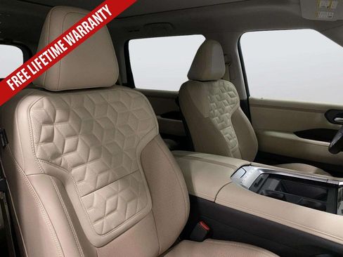 New 2026 Nissan Armada Platinum AWD/4WD image 40