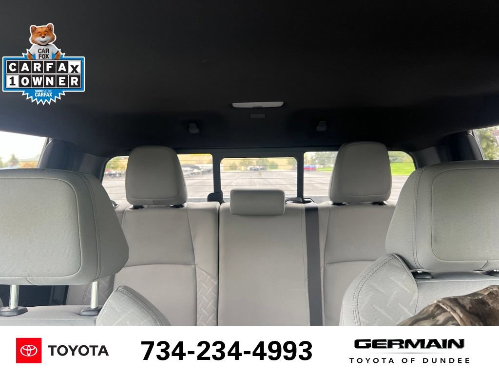 Used 2025 Toyota Tacoma SR5 AWD/4WD image 20