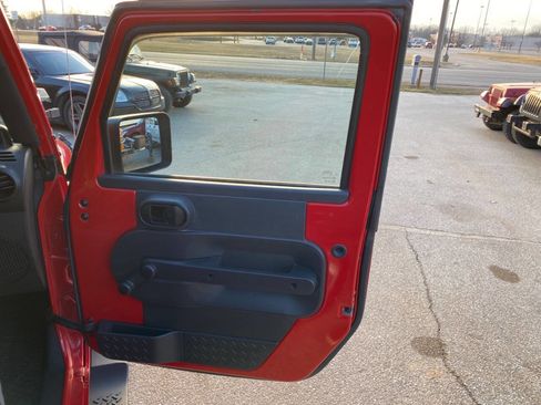 Used 2008 Jeep Wrangler X image 36