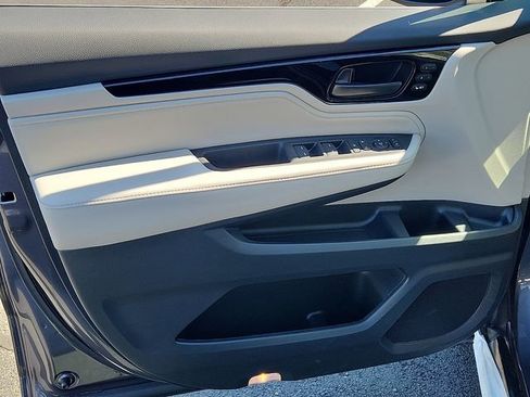 New 2026 Honda Odyssey Touring image 12