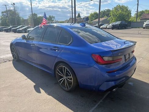 Used 2019 BMW 330i xDrive Sedan w/ M Sport Package AWD/4WD image 5