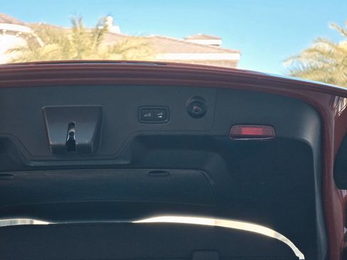 Used 2021 Porsche Panamera 4 image 12