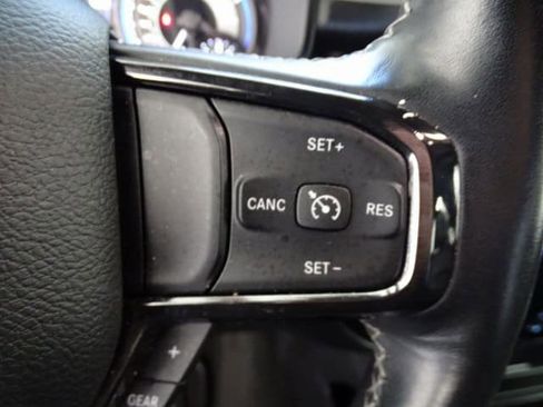 Certified 2022 RAM 1500 Limited w/ Body Color Bumper Group image 8