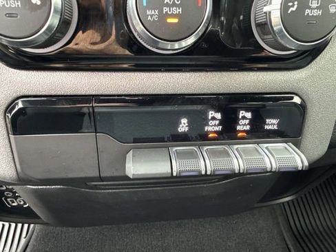 Used 2025 RAM 1500 Tradesman image 27