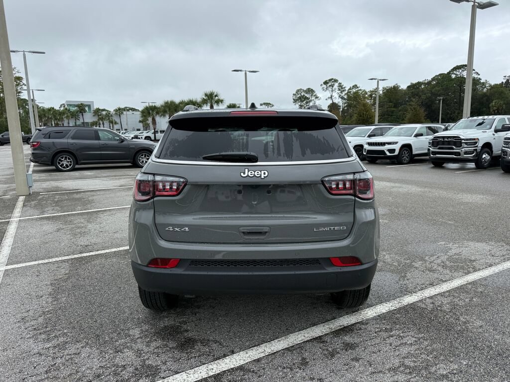 New 2027 Jeep Compass Limited AWD/4WD image 4
