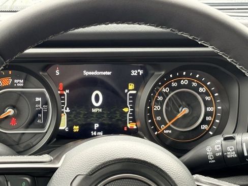 New 2026 Jeep Wrangler Unlimited Rubicon image 15