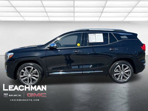 Used 2020 GMC Terrain Denali w/ Denali Premium Package image 7