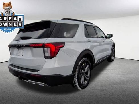 Used 2026 Ford Explorer Active w/ Active Comfort Package AWD/4WD image 9