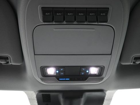 New 2026 Ford F250 XL w/ XL Chrome Package RWD image 2