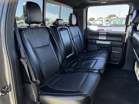 Used 2015 Ford F150 Lariat image 30