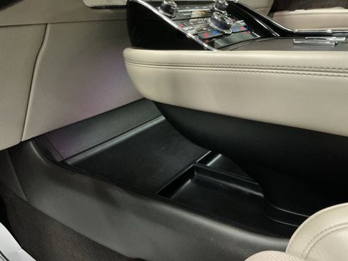 Used 2018 Lincoln Navigator Select w/ Technology Package image 36