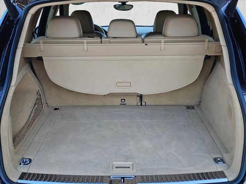 Used 2017 Porsche Cayenne Platinum Edition image 6