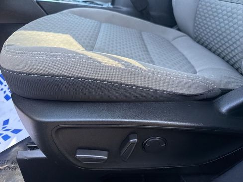 Used 2022 Ford Escape SE w/ Convenience Package image 12