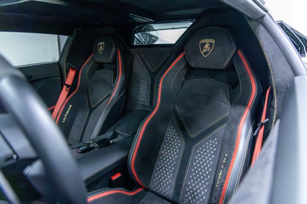 Used 2022 Lamborghini Aventador LP 780-4 Ultimae AWD/4WD image 25