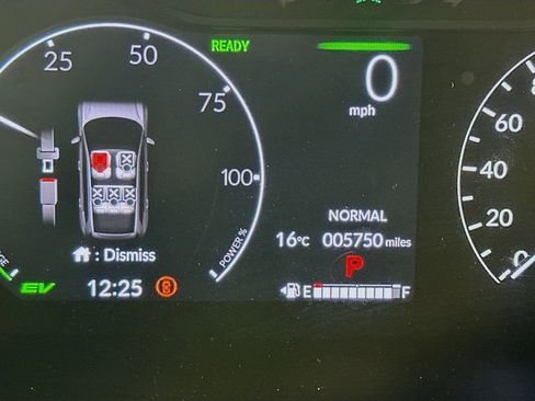 Used 2024 Honda CR-V Touring image 5