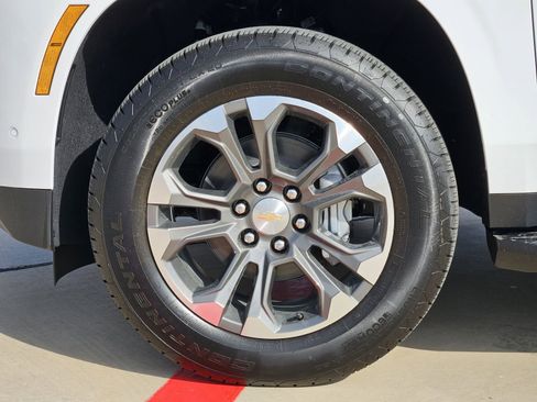 New 2026 Chevrolet Tahoe LT w/ Comfort Package image 12