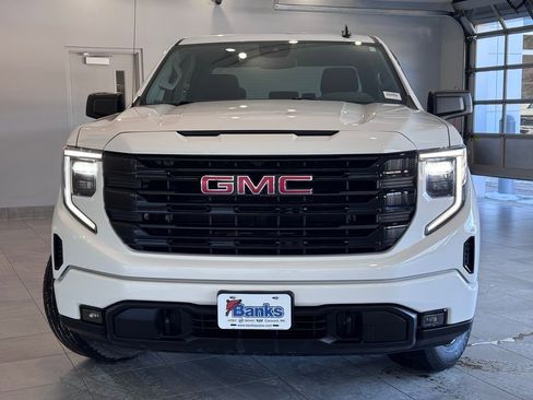 Certified 2024 GMC Sierra 1500 Elevation image 3