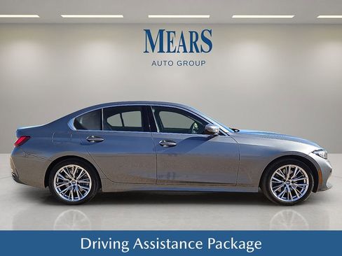 Used 2024 BMW 330i Sedan w/ Convenience Package image 7