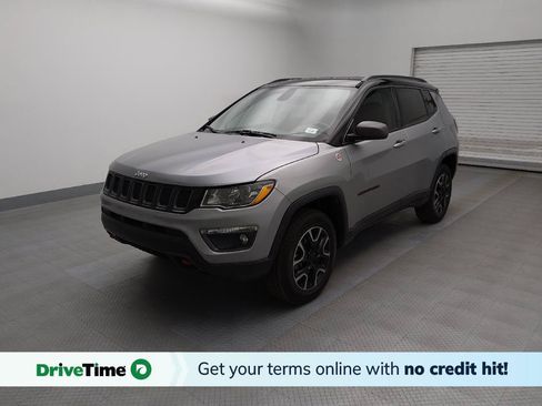 Used 2019 Jeep Compass Trailhawk AWD/4WD image 1