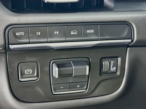 Used 2021 Cadillac Escalade ESV Sport AWD/4WD image 11