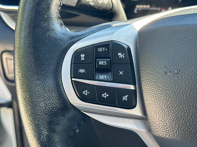 Used 2021 Ford Explorer XLT w/ Equipment Group 202A AWD/4WD image 32